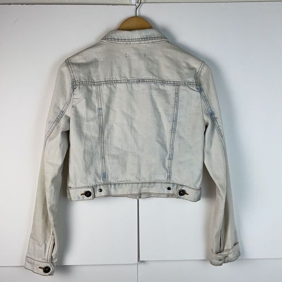 Miss Posh Button Front Light Wash Jean Jacket - Picture 2 of 7